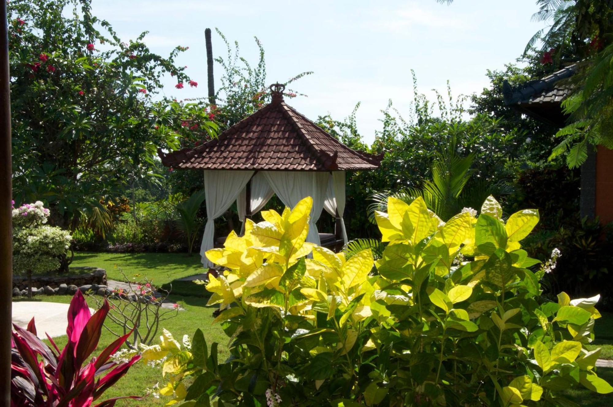 Villa Bali Pondok Jepang لوفينا المظهر الخارجي الصورة